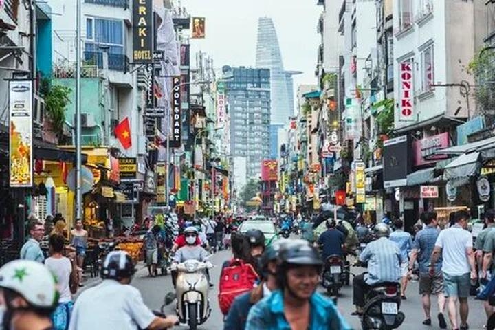 Chuyên gia Hotspot Matrix phân tích: Soi 2 app du lịch đang hot và marketing video